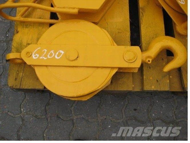  Kasteblok - ca. 5 ton Части и оборудване за кранове
