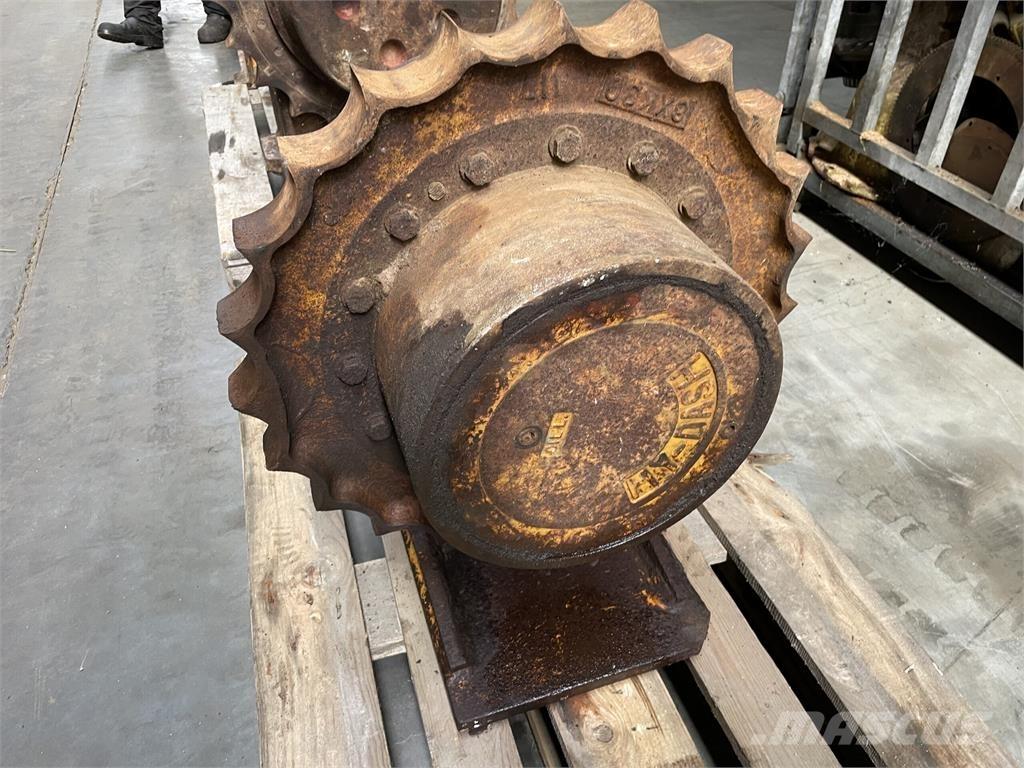 Komatsu PC150 Køregear Предаване