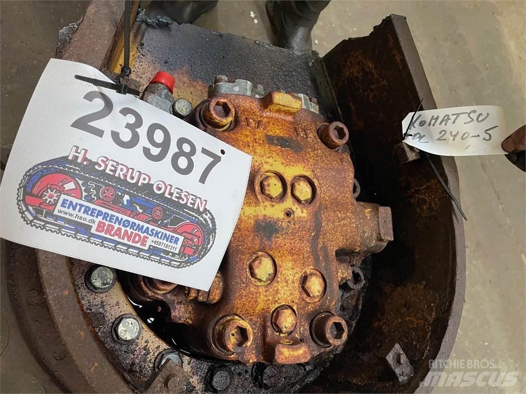 Komatsu PC240-5 Køregear Предаване