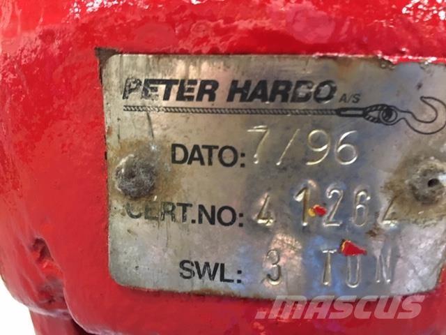  Krankrog - 3 ton Части и оборудване за кранове
