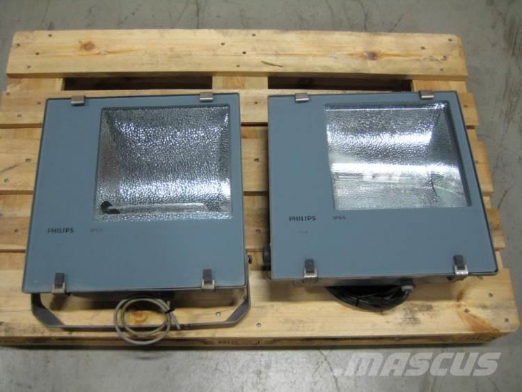  Lamper - 400W - 2 stk. Електроники