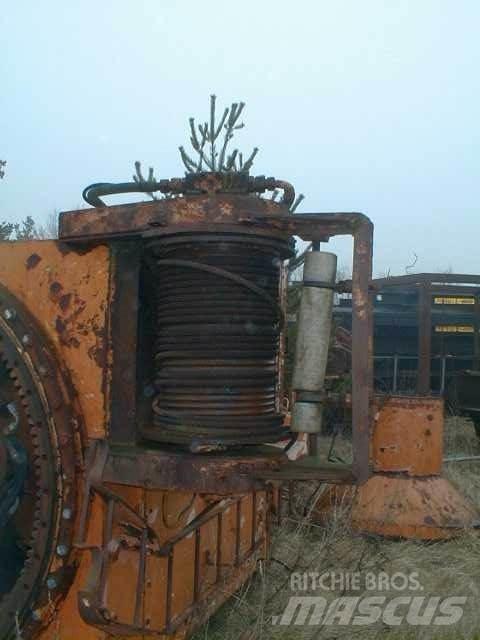 Liebherr hydr. spil - 2 stk. Подемници, лебедки и елеватори за материали
