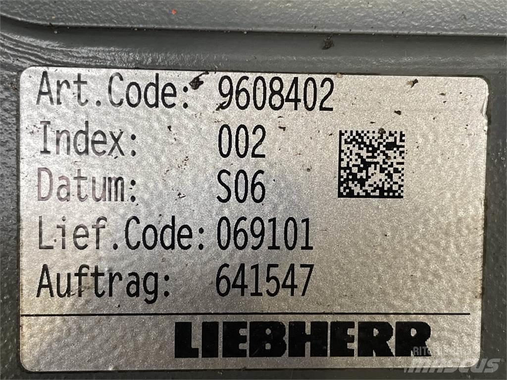 Liebherr L542 Link Arm Други компоненти