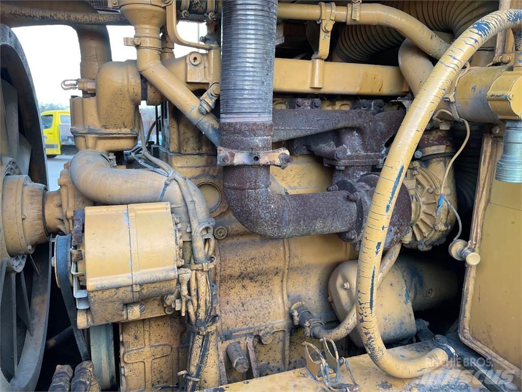 Liebherr LR621B til ophug Верижни булдозери
