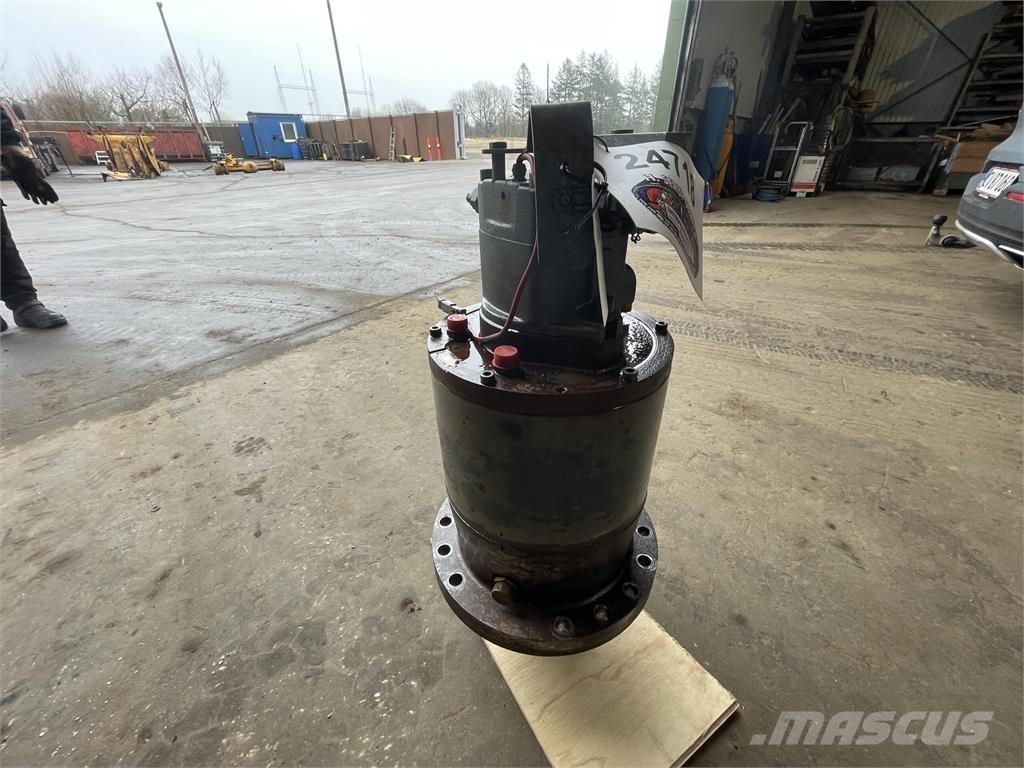 Liebherr R936NLC Krøjegear Предаване