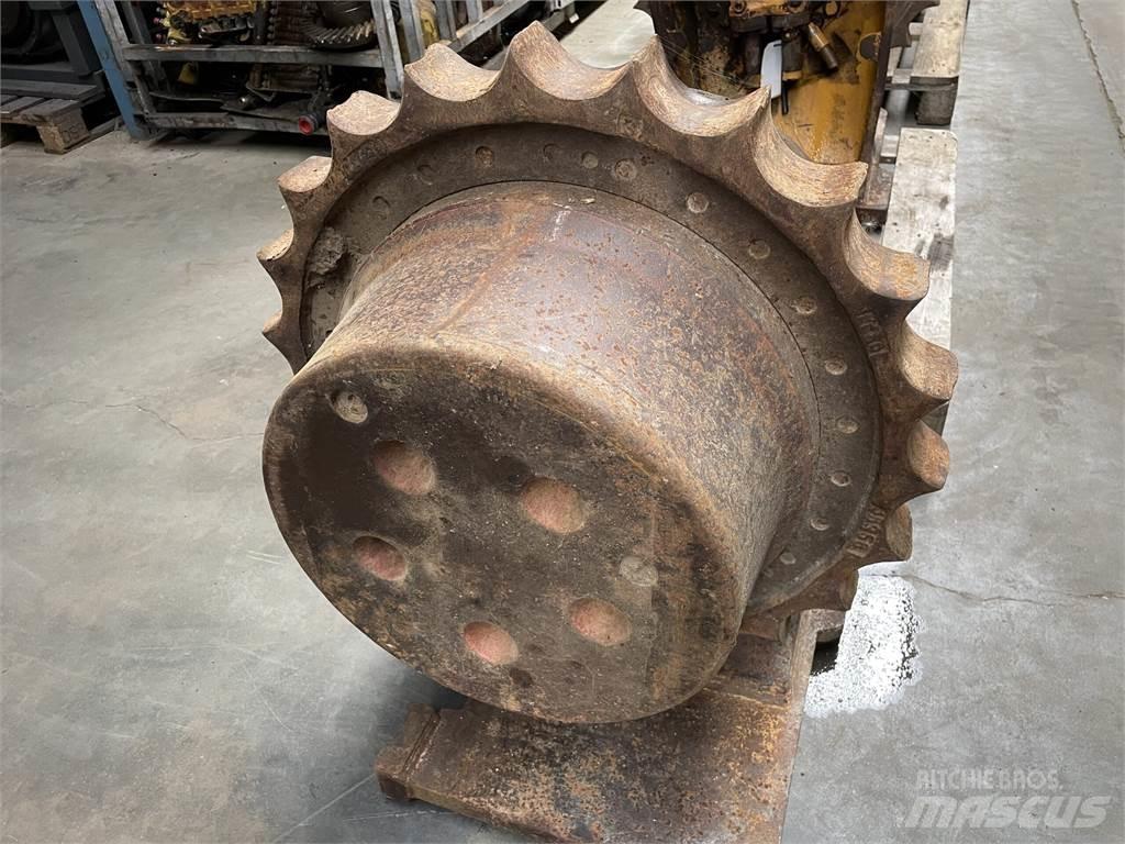 Liebherr R942 Køregear Предаване