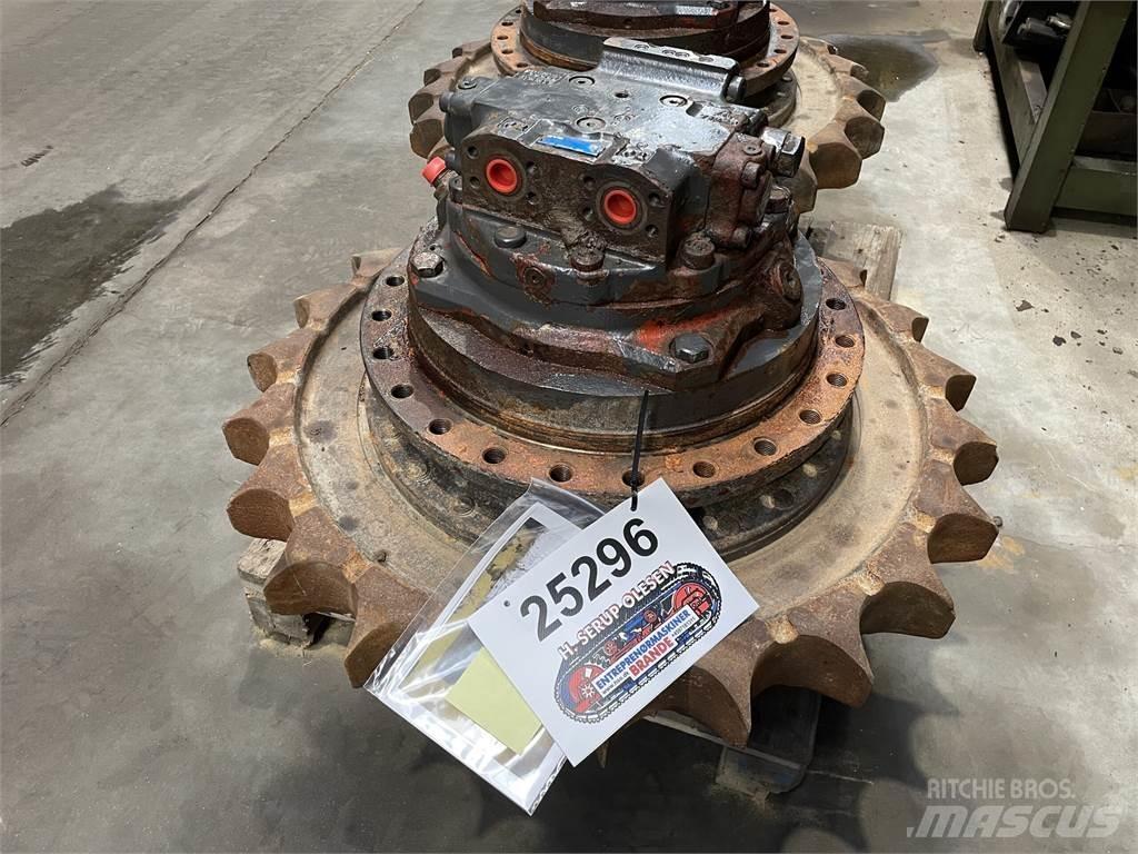 New Holland E485B Køregear Предаване