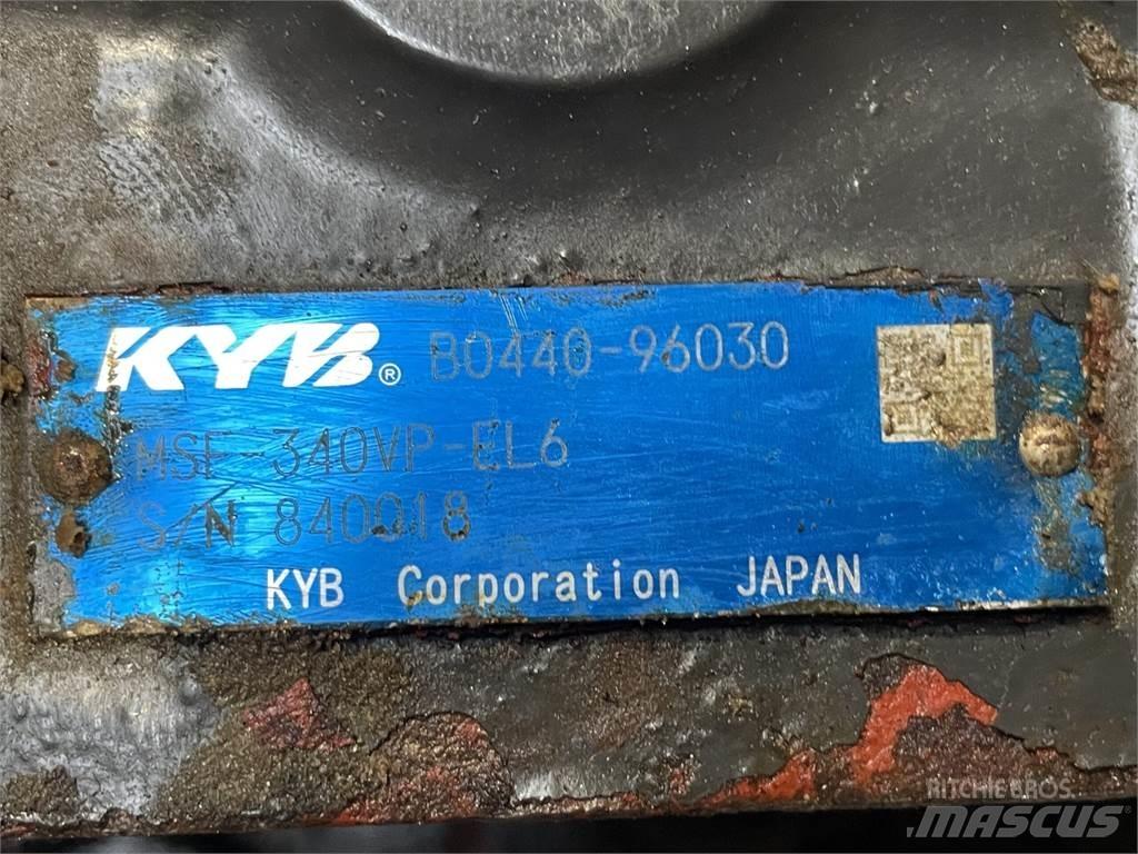 New Holland E485B Køregear Предаване