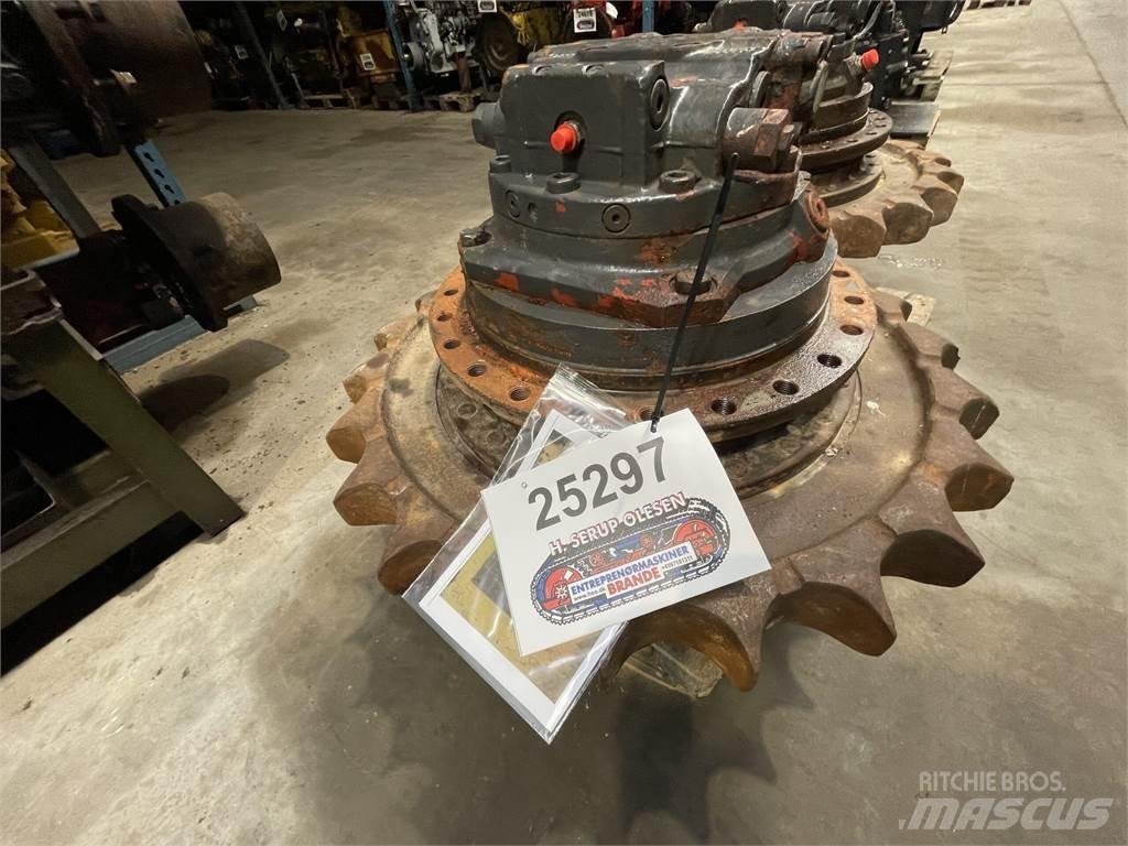 New Holland E485B Køregear Предаване
