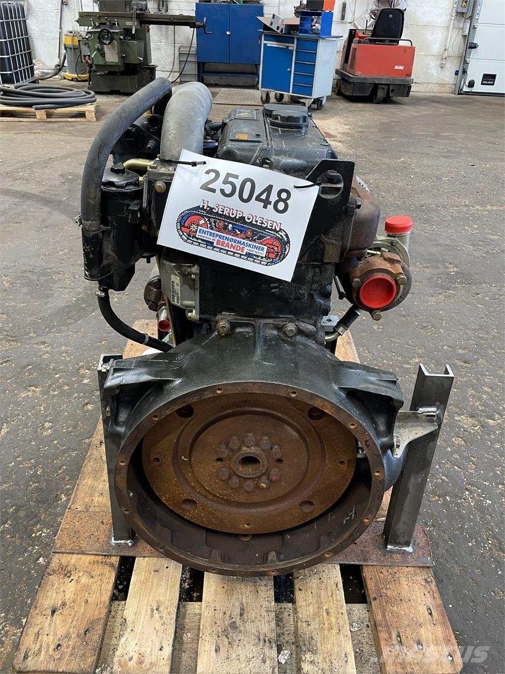 Perkins 2174/2200 motor Двигатели