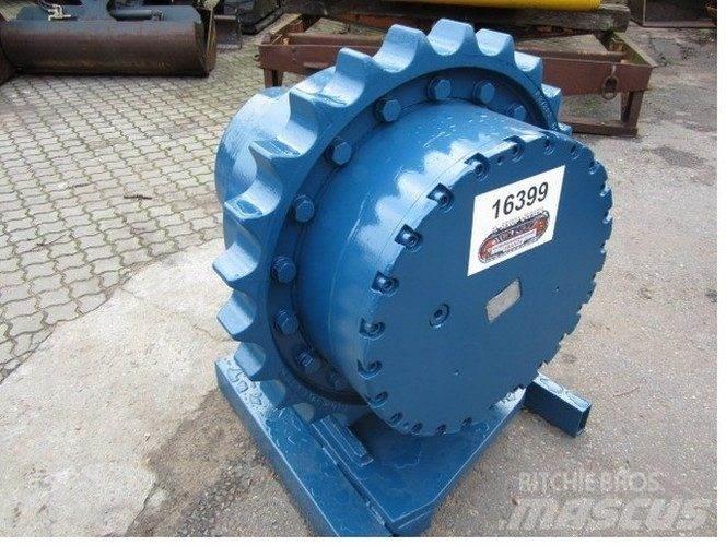 Poclain Køregear Предаване