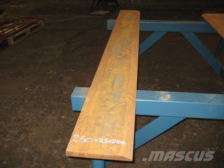  Skærstål 250x25x2300 mm Оборудване за тръбопроводи