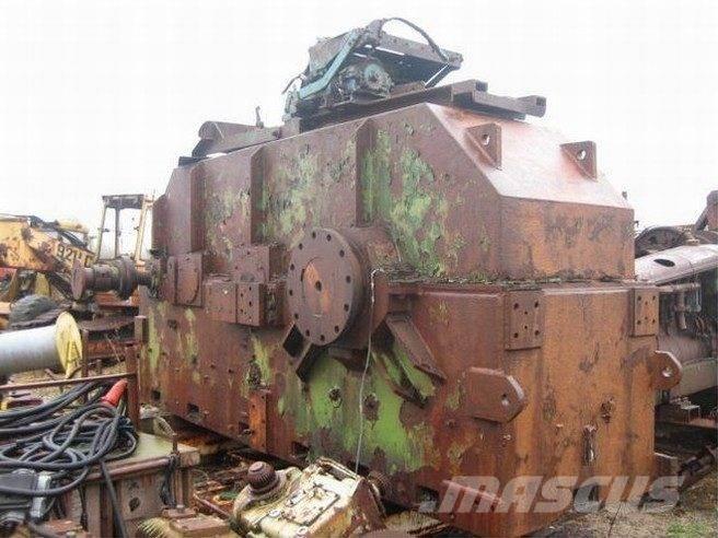  Spil ex Dana Hull Grimsby Подемници, лебедки и елеватори за материали
