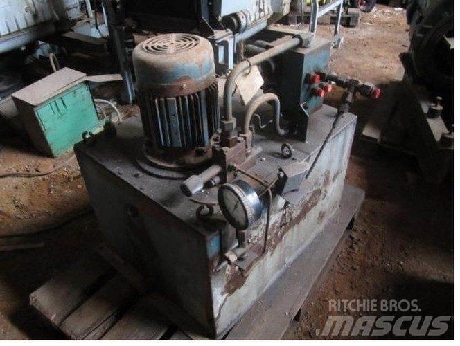 Stenhøj hydr. - 5,5 kw Дизелови генератори
