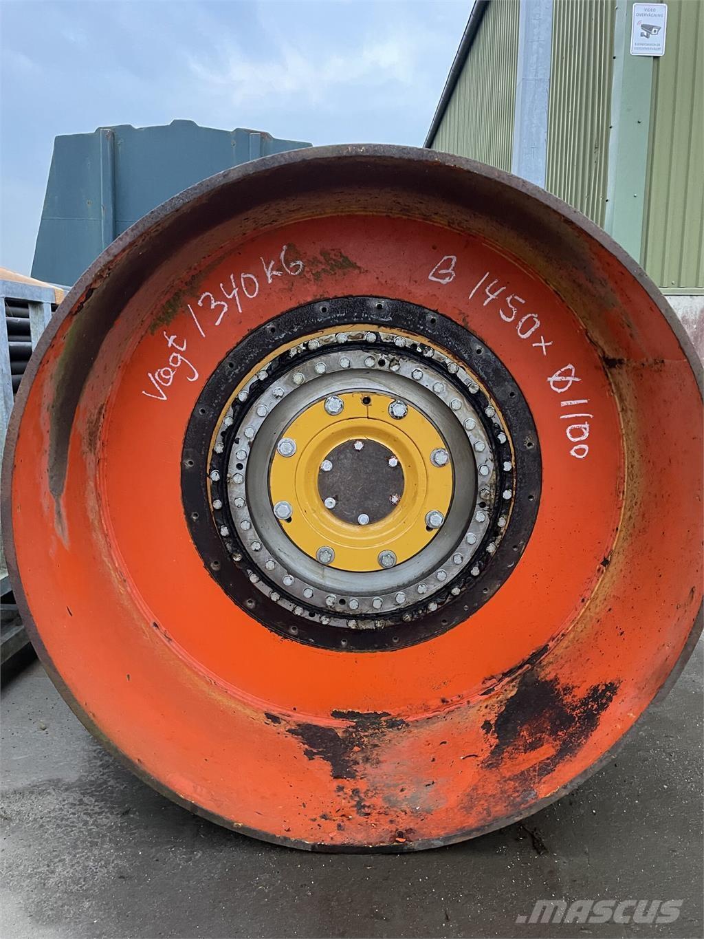  Trommel ex. Dynapac CC232 Двойни барабанни ролки
