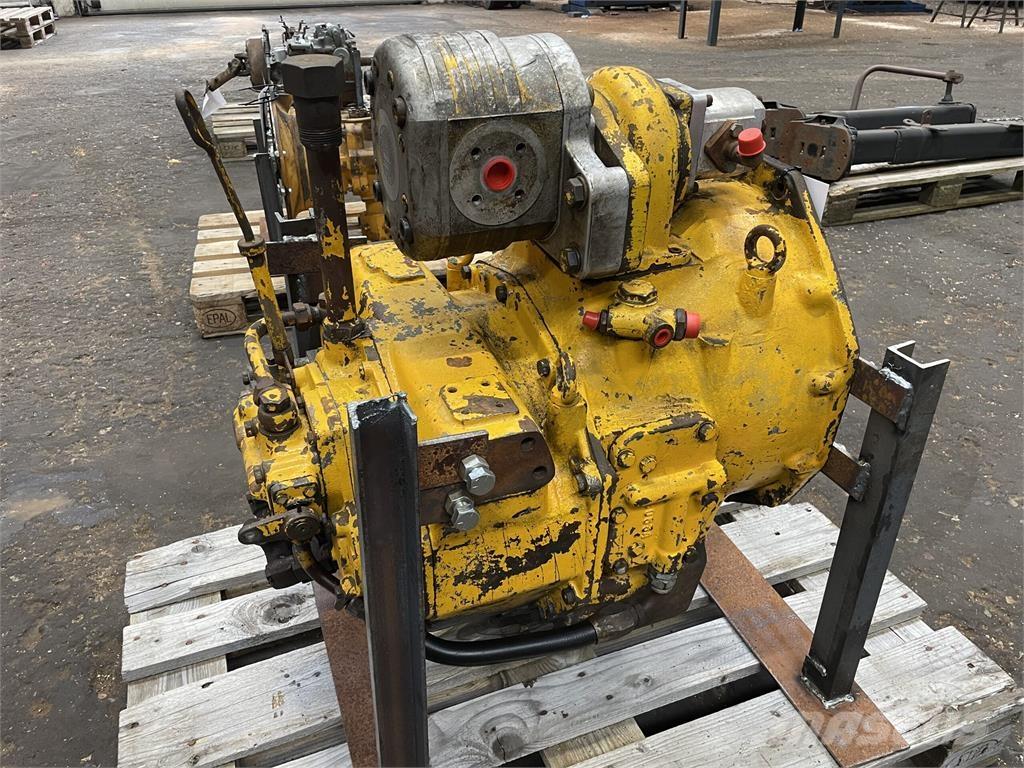  Twin Disc Transmission Предаване