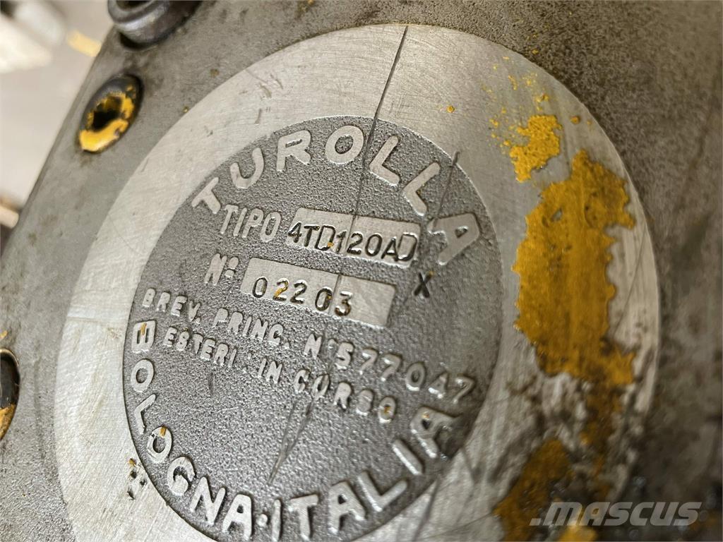  Twin Disc Transmission Предаване