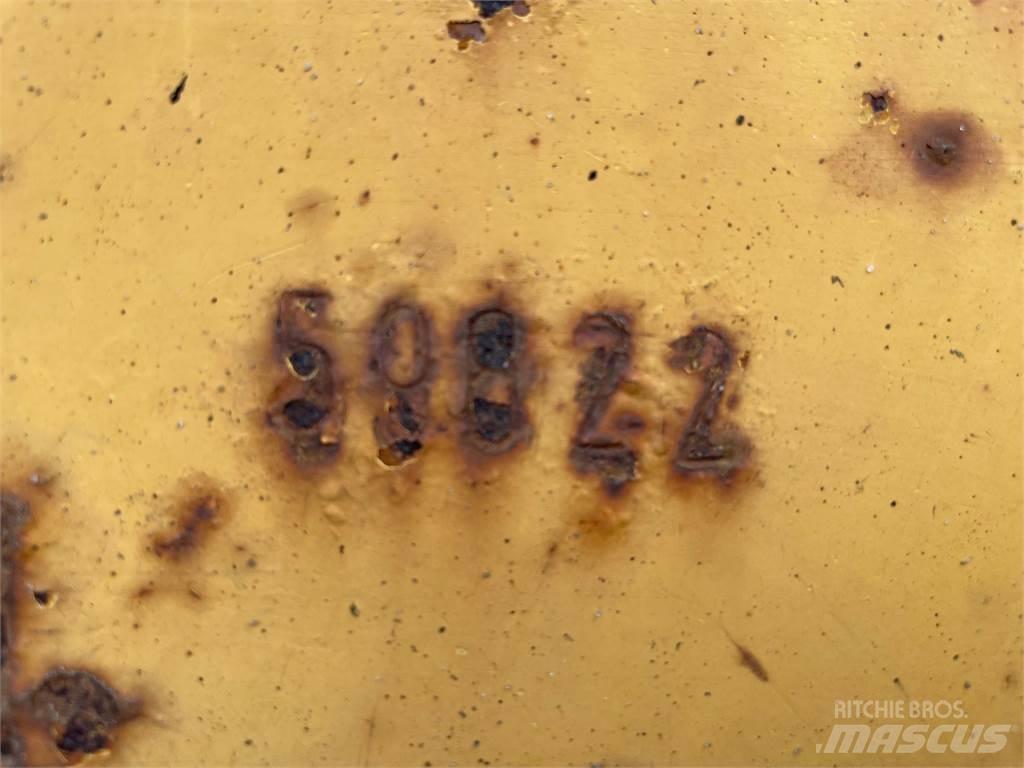Volvo 861 dumper til ophug Странични самосвали
