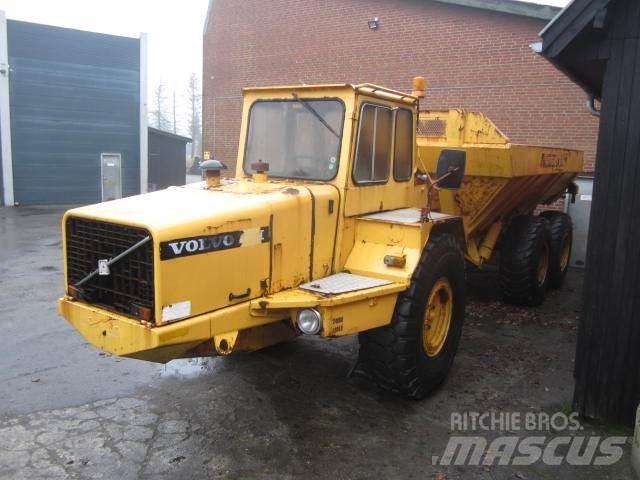 Volvo 861 dumper til ophug Странични самосвали