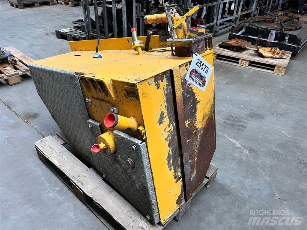 Volvo A35 brændstoftank Двигатели