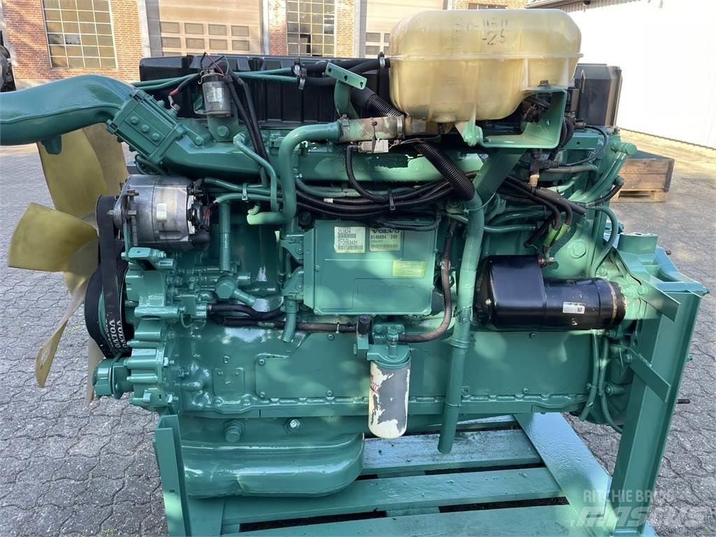 Volvo D12 motor, komplet Двигатели