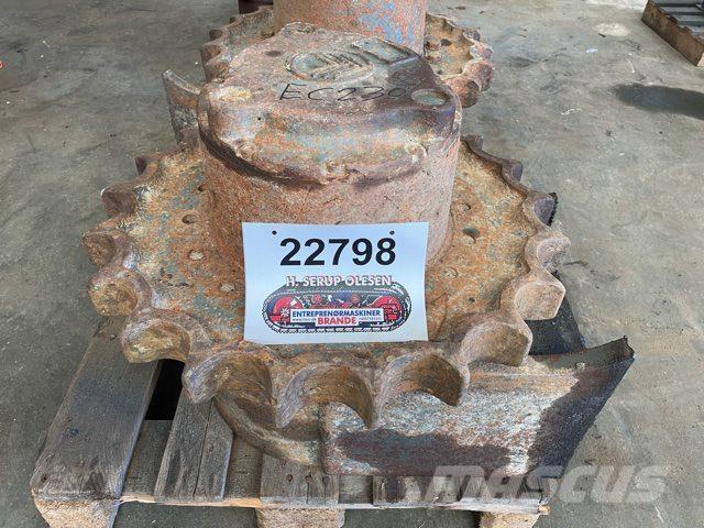 Volvo EC230B Køregear Предаване