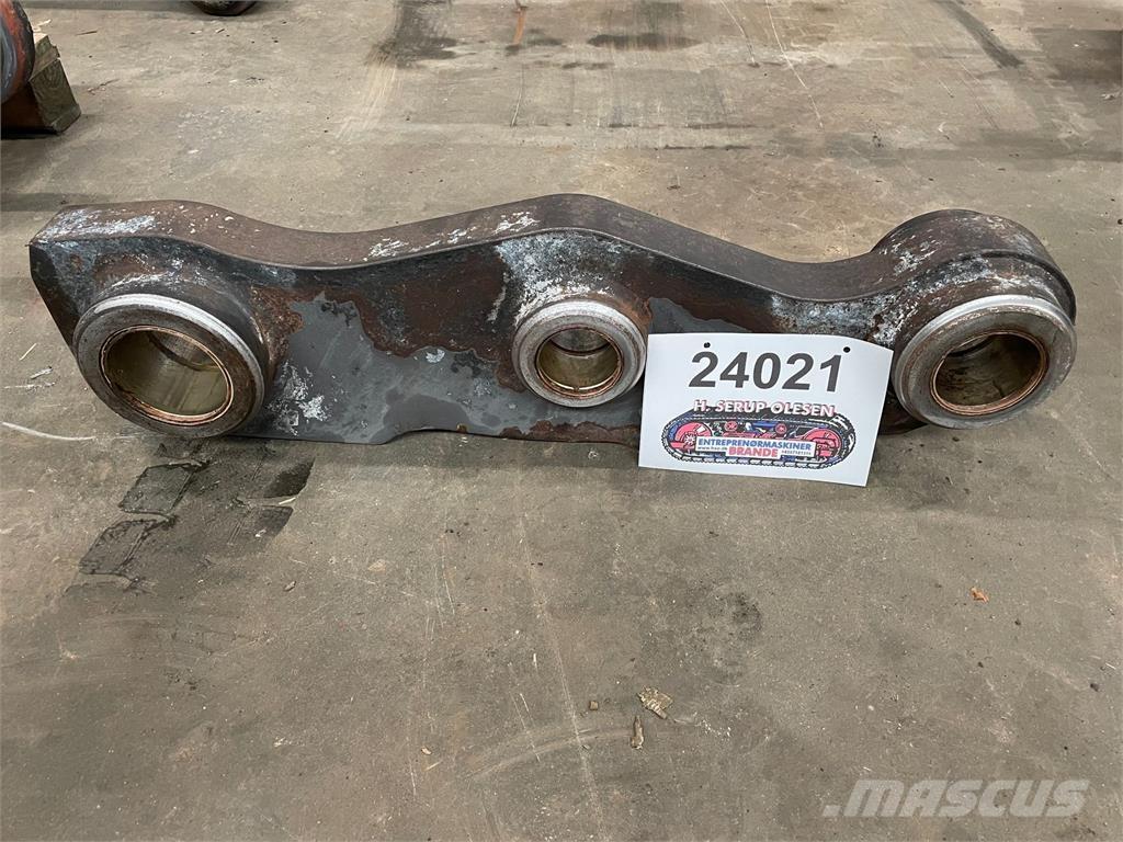 Volvo L120E Link Arm Други компоненти