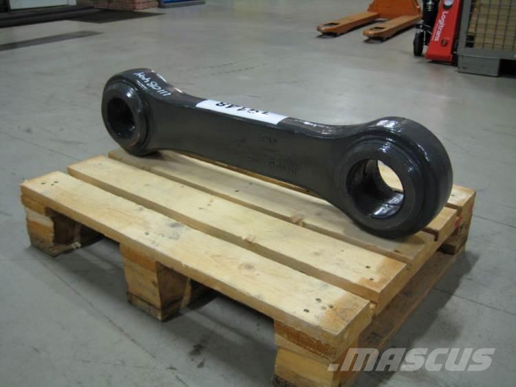 Volvo L220E Link Arm Други компоненти