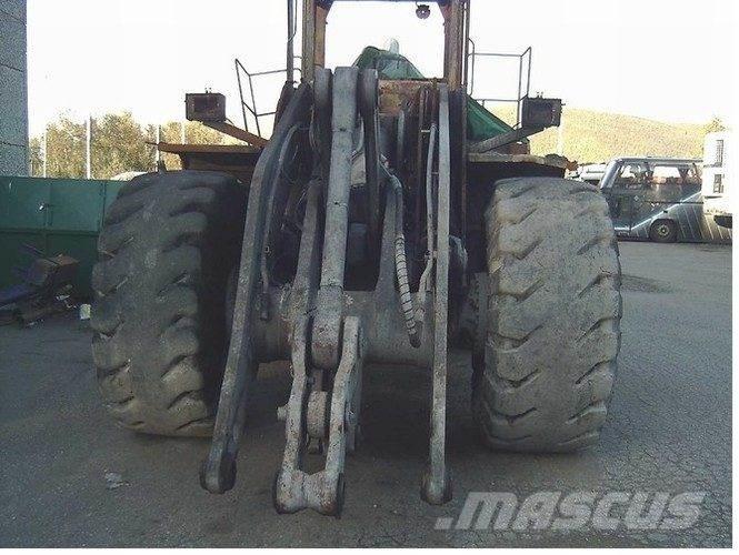 Volvo L220E til ophug Колесни товарачи