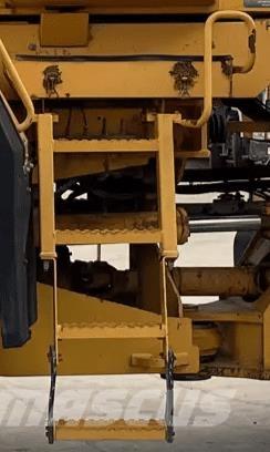 Volvo L220E trappe Други компоненти
