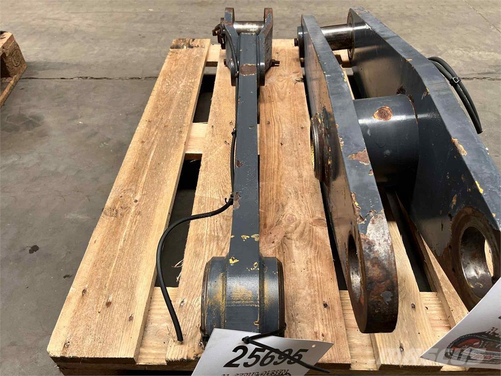 Volvo L70B Link Arm Други компоненти