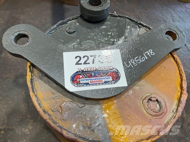 Volvo L90B Link Други компоненти