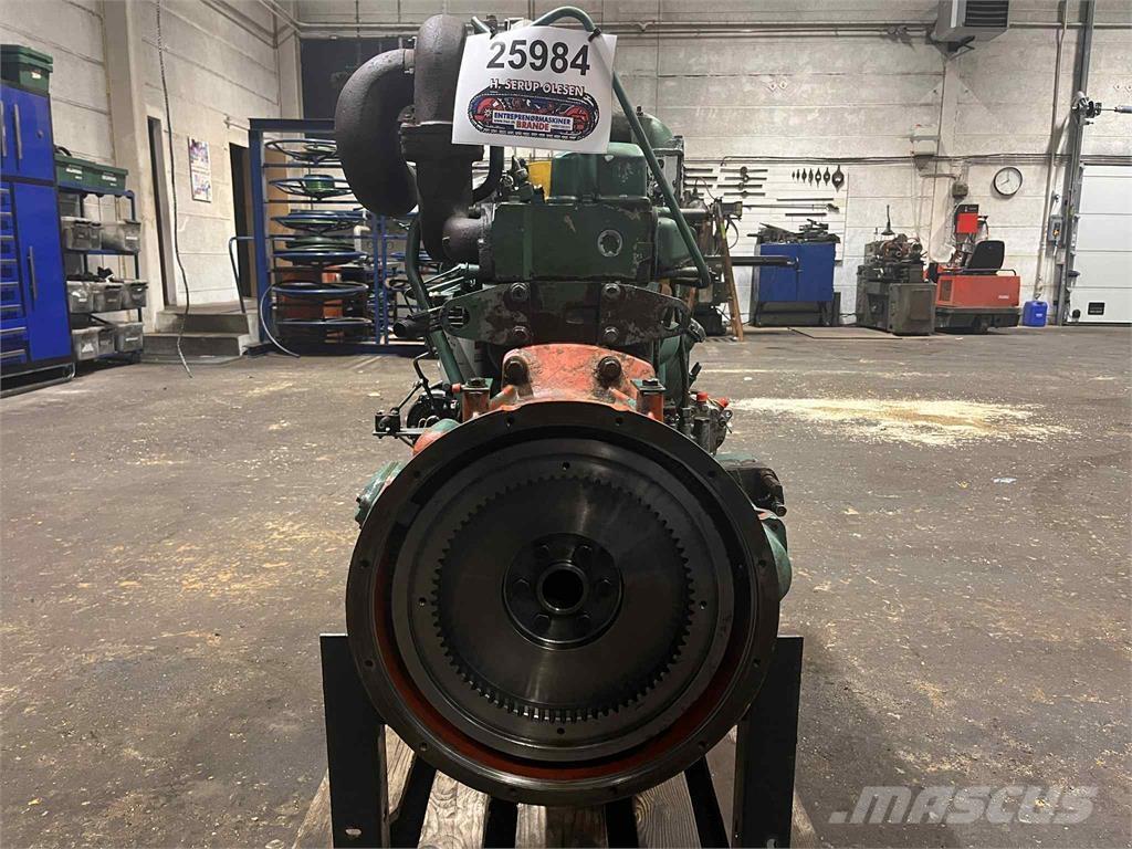 Volvo TD61GD motor Двигатели