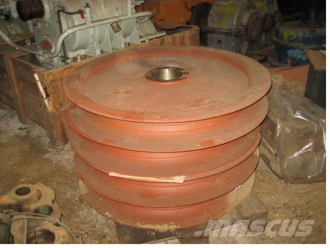  Wirehjul, ubrugte - 4 stk. Части и оборудване за кранове
