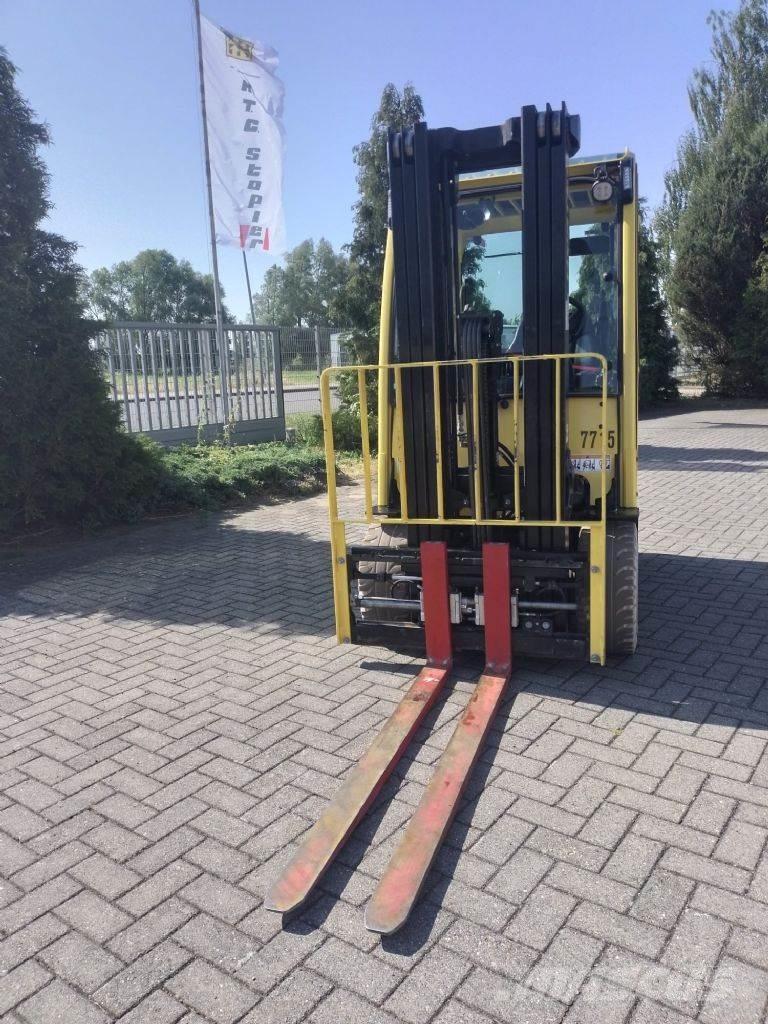 Hyster J2.5XN Електрически вилични кари-повдигачи