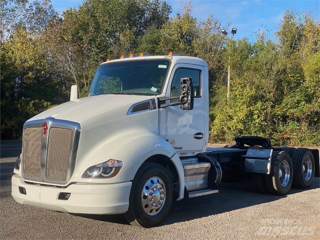 Kenworth T680 Влекачи