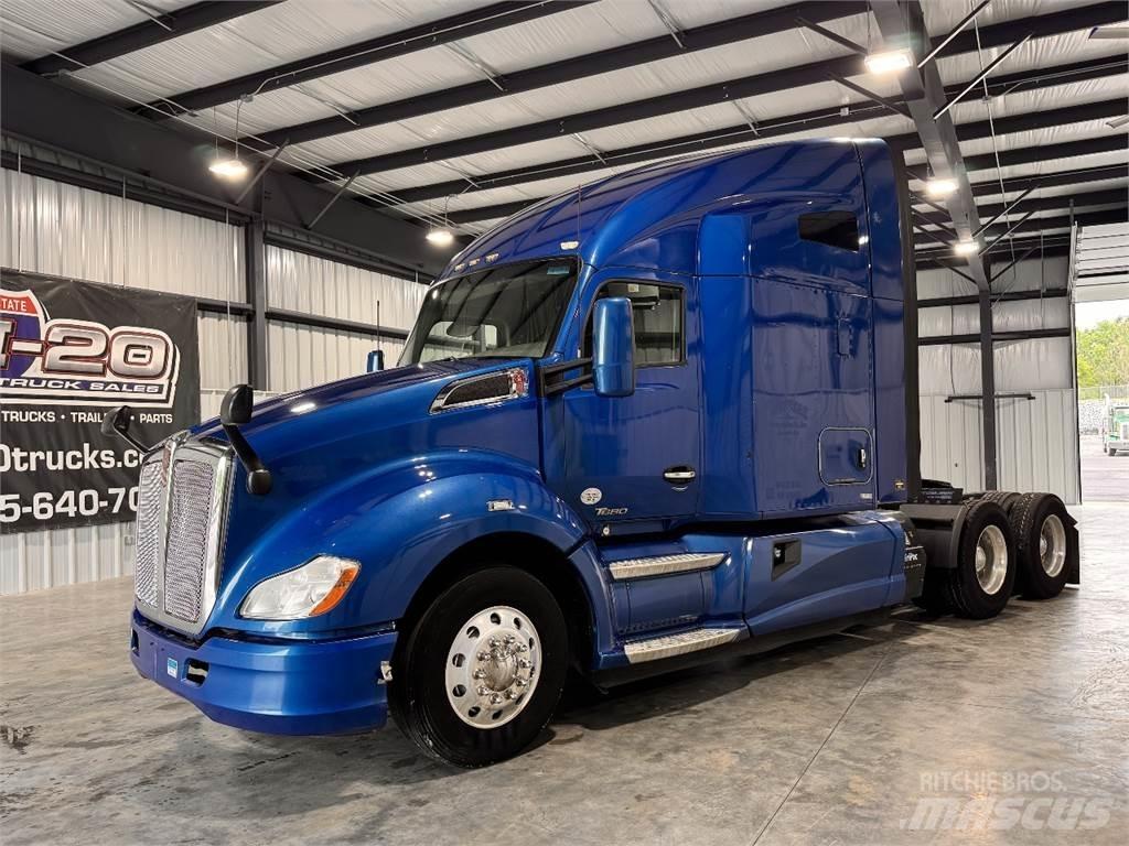 Kenworth T680 Влекачи