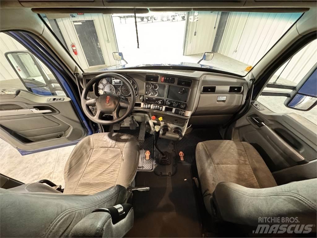 Kenworth T680 Влекачи