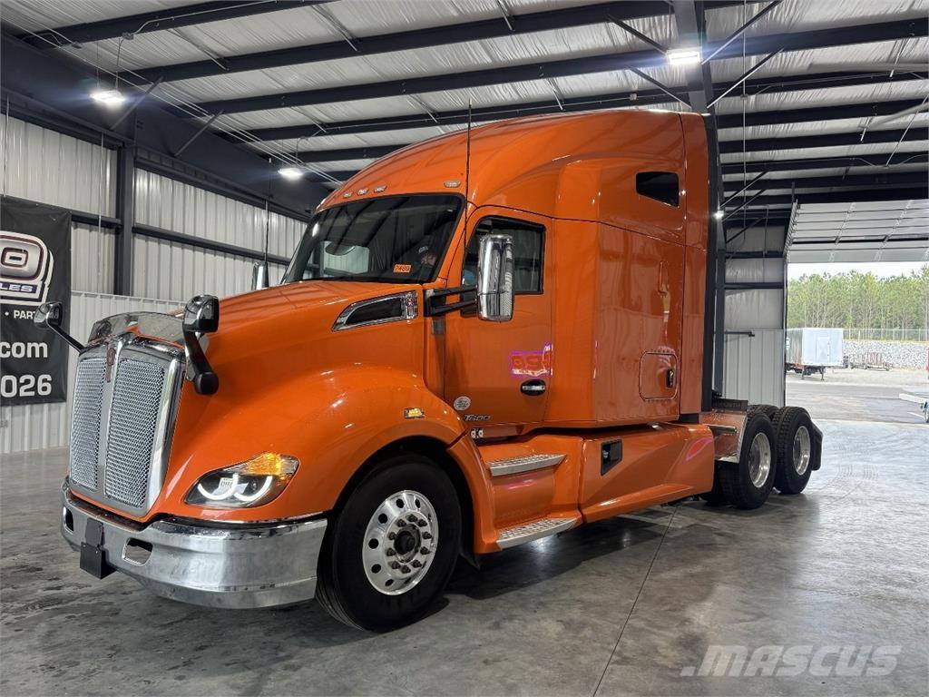 Kenworth T680 Влекачи