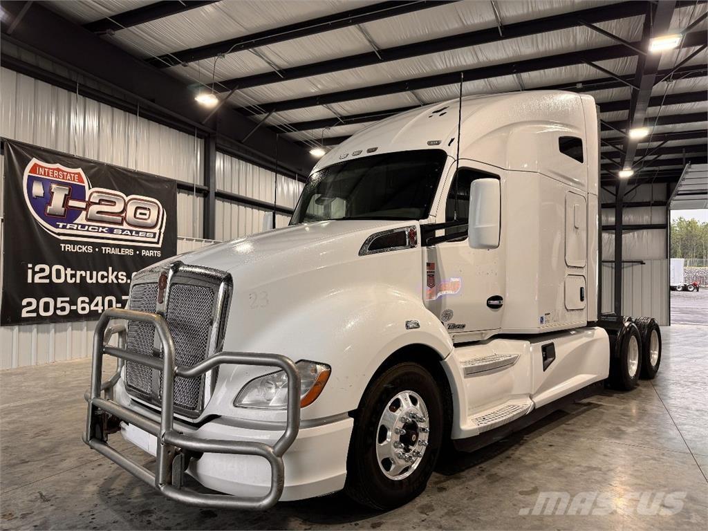 Kenworth T680 Влекачи