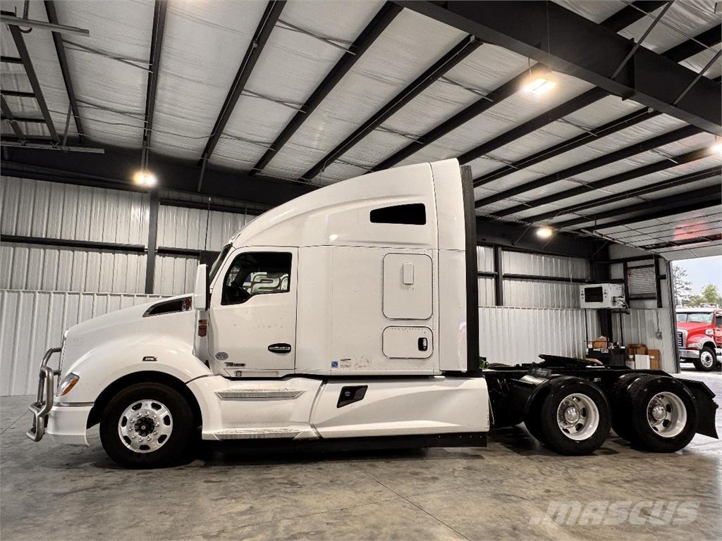 Kenworth T680 Влекачи