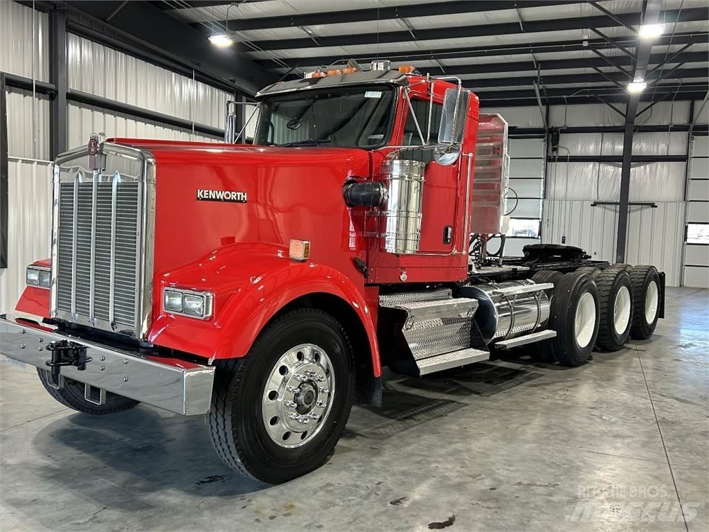 Kenworth W900L Влекачи