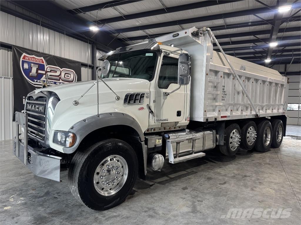 Mack GU713 Самосвал