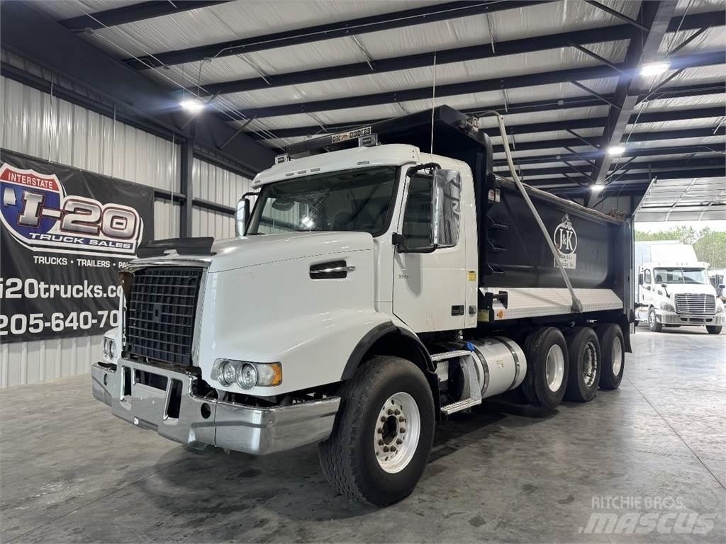 Volvo VHD Самосвал