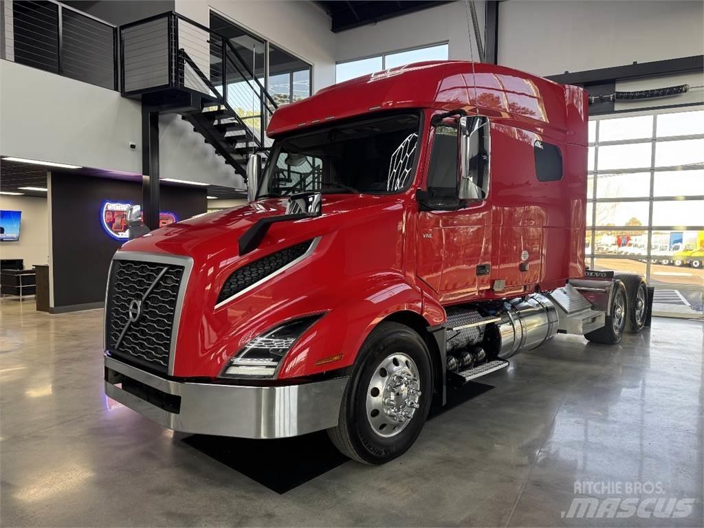 Volvo VNL64T740 Влекачи