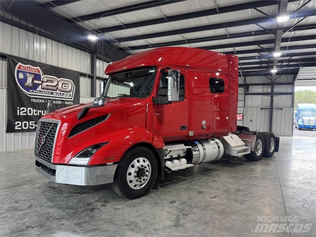 Volvo VNL64T740 Влекачи