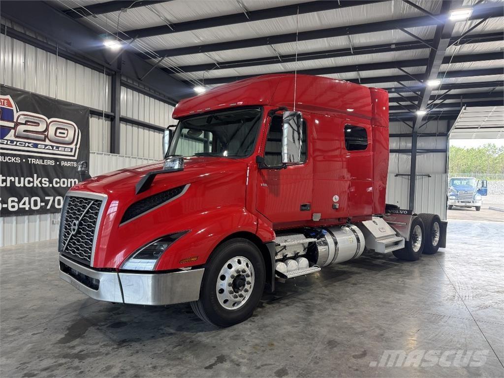 Volvo VNL64T740 Влекачи