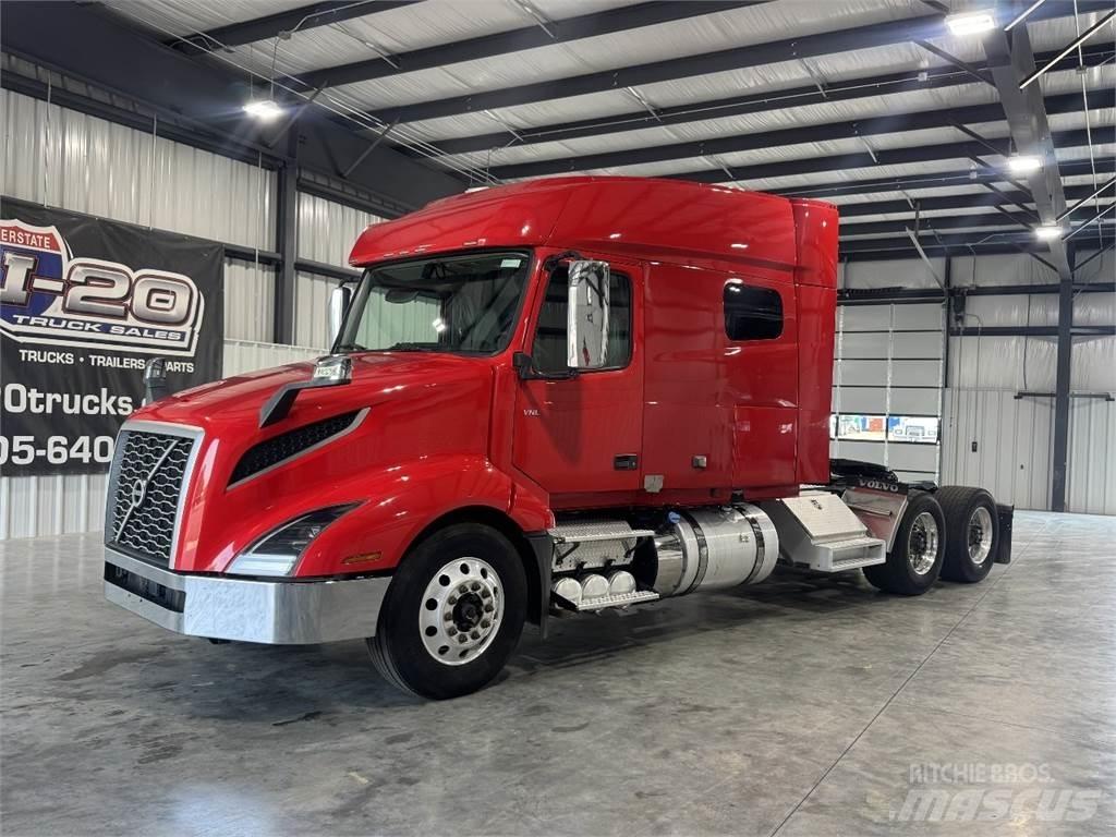 Volvo VNL740 Влекачи