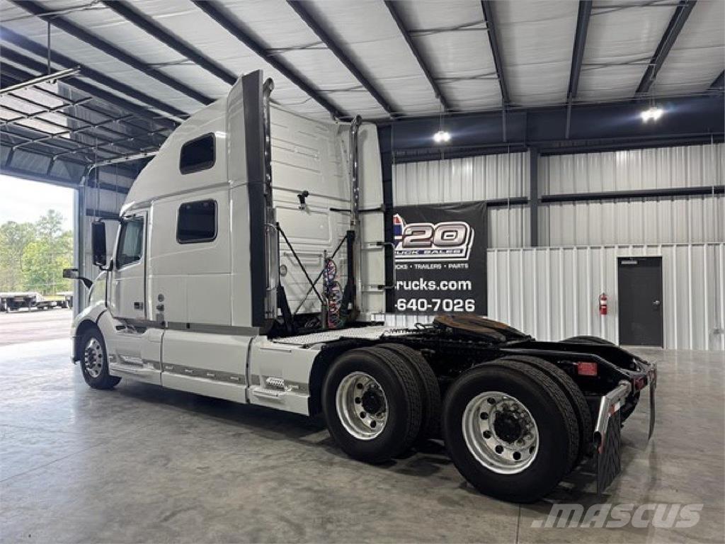 Volvo VNL860 Влекачи
