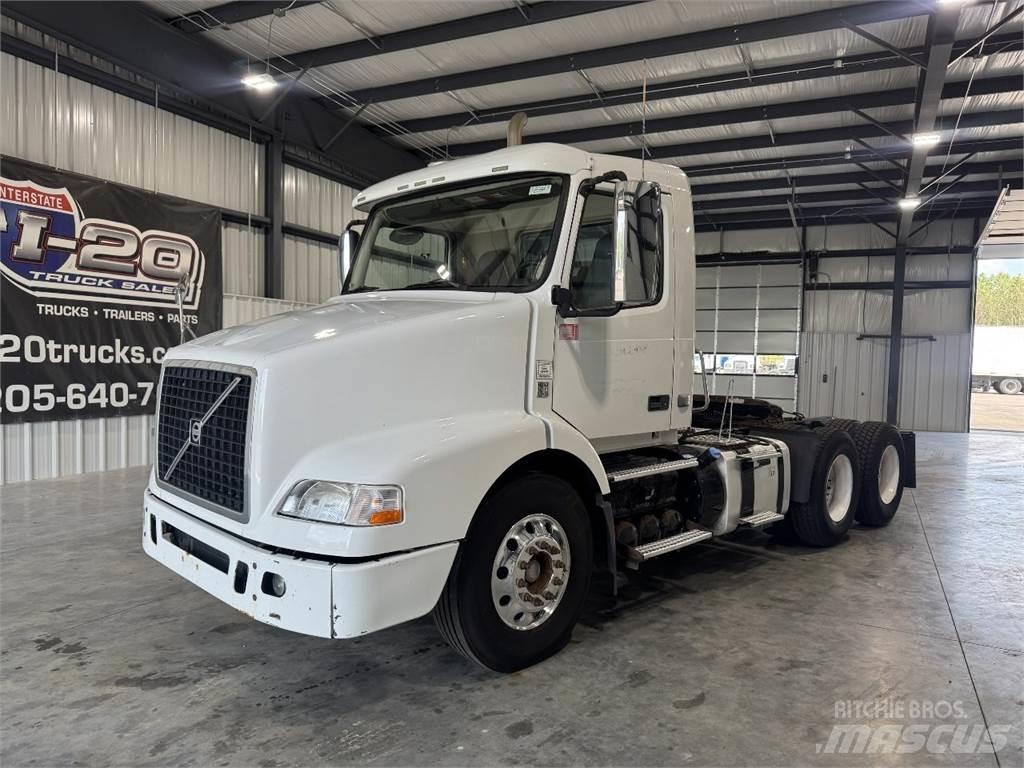 Volvo VNM Влекачи